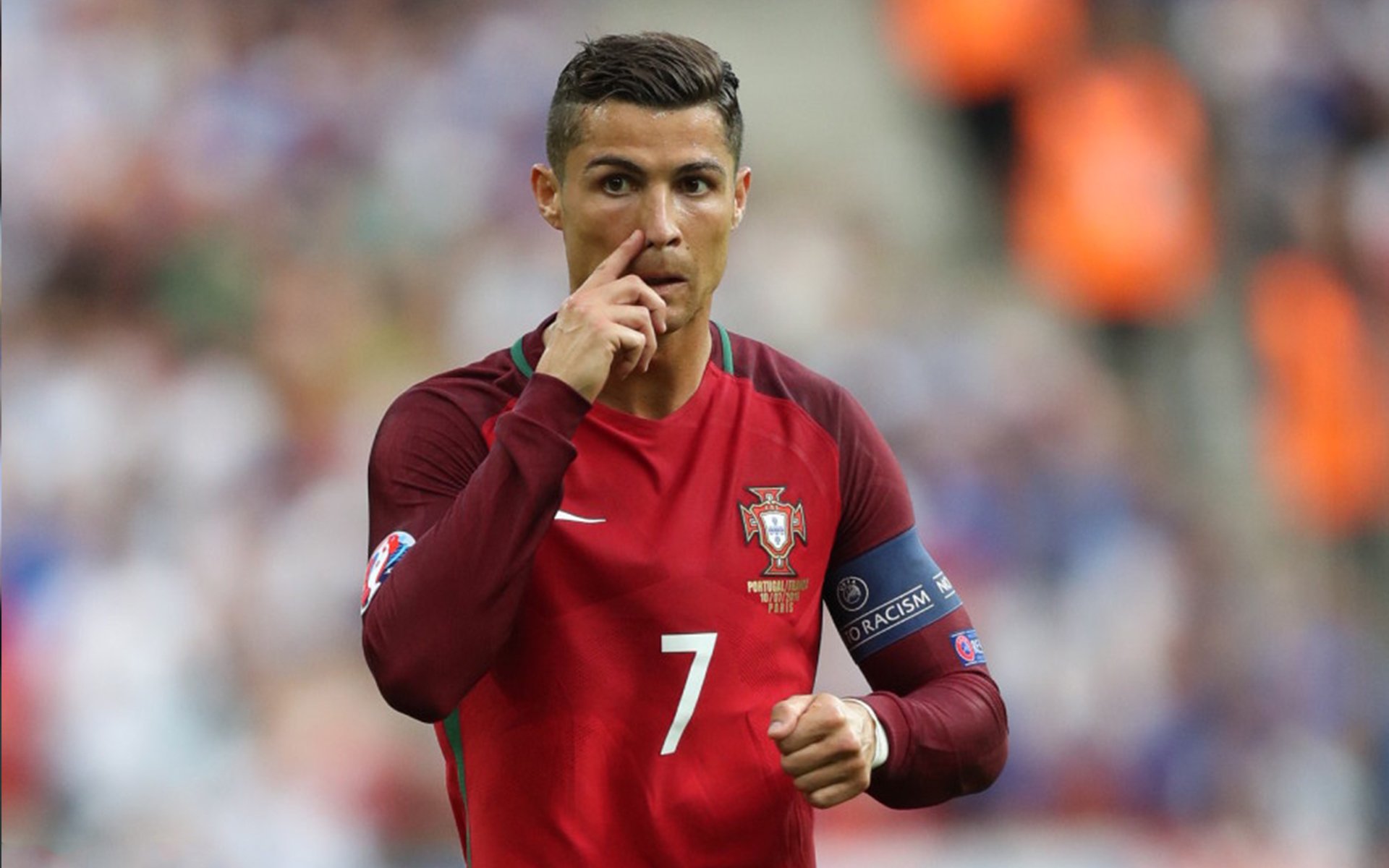 “高手对决：顶级巨星赛场华丽对决”，电影高手对决